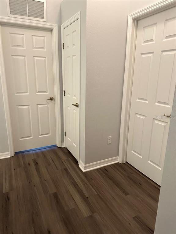 Building Photo - 2762 Club Cortile Cir
