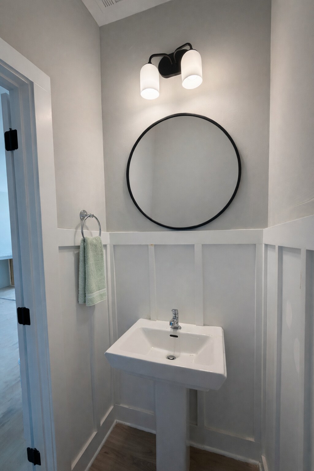 Powder room - 7650 Mistflower Cir