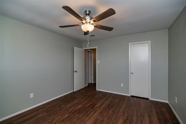 Building Photo - 7616 Parkwood Ln