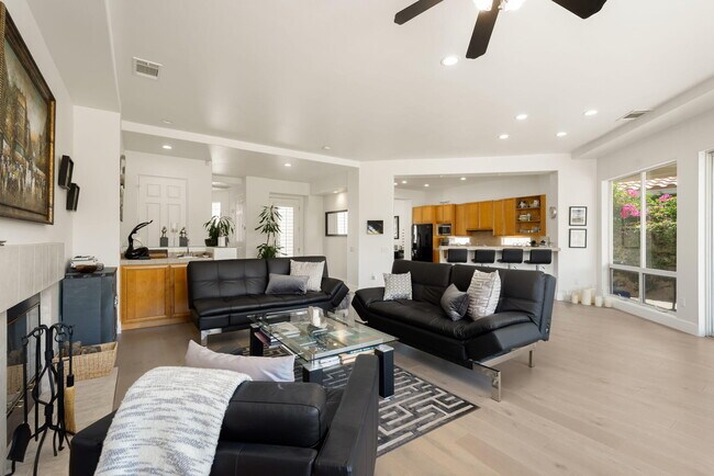 Building Photo - 78695 Castle Pines Dr