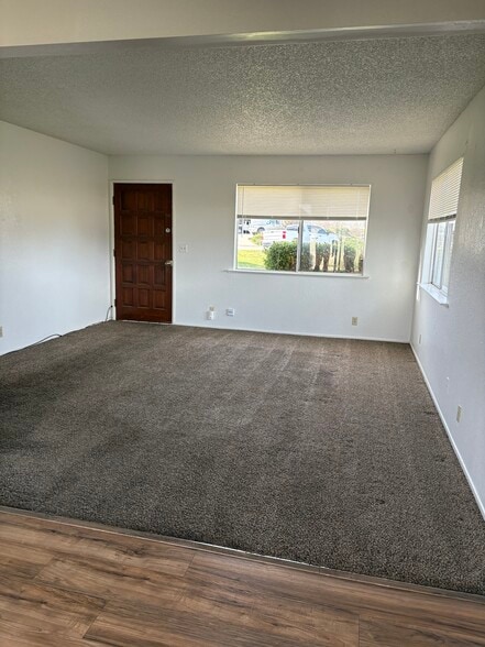 Building Photo - 21225 Campo Ct