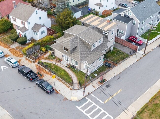 Primary Photo - 12 Wilmington Ave