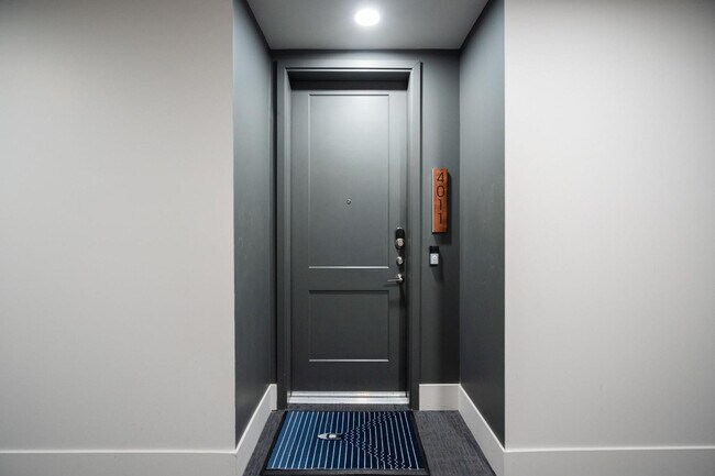 Building Photo - 3131 N Central Ave