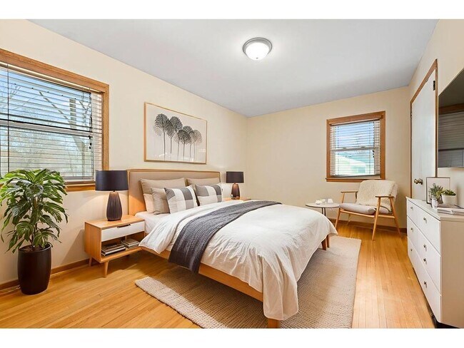 Building Photo - 7201 Kentucky Ave N