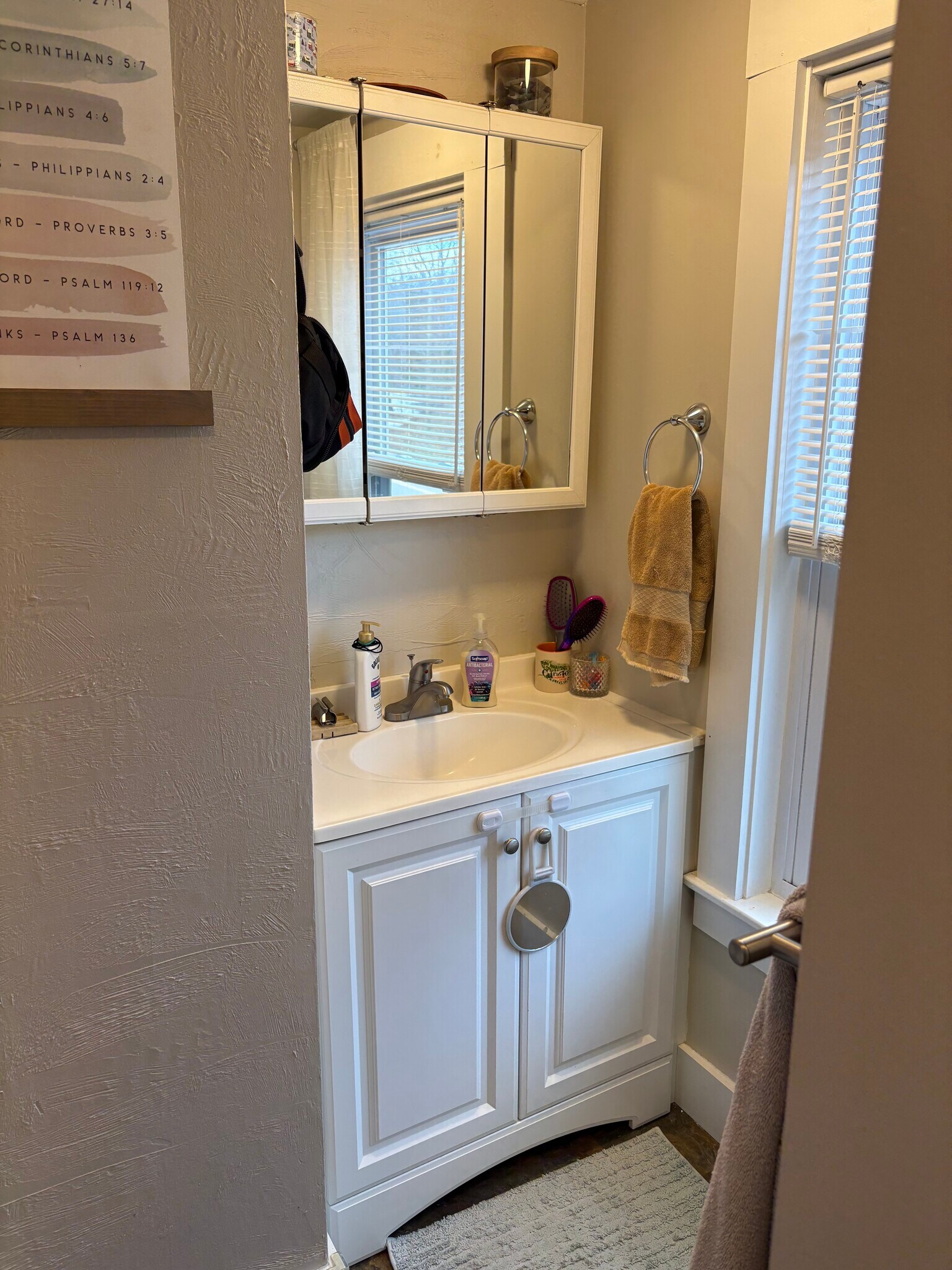 Building Photo - 2 Jowders Dr