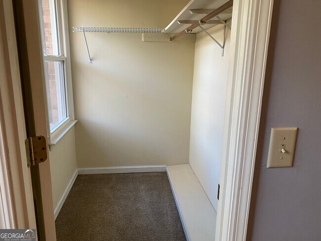 Building Photo - 105 Floss Flower Ct