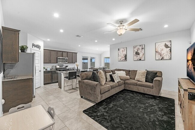 Building Photo - 7534 Cynomys Ct