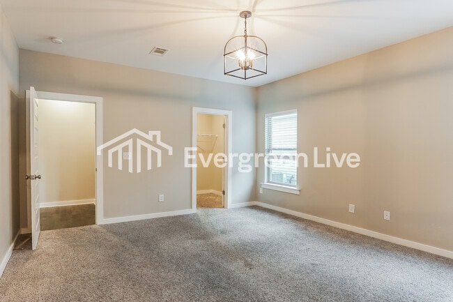 Building Photo - 11127 Summerchase Lp