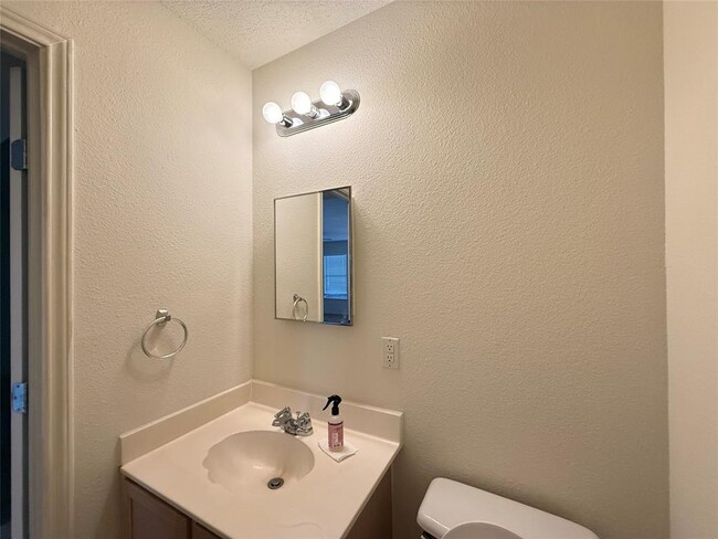 Building Photo - 12940 Dionysus Dr