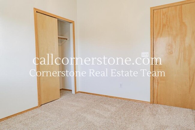 Building Photo - 4299 Brushridge Dr