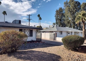 Building Photo - 2715 E Glenrosa Ave