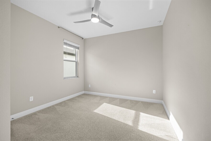 Building Photo - 17534 Savory Mist Cir