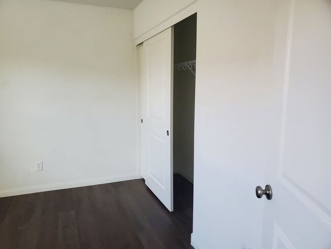 Building Photo - A Fabulous 3 Bedroom, 2 Bathroom  HOME IN ...