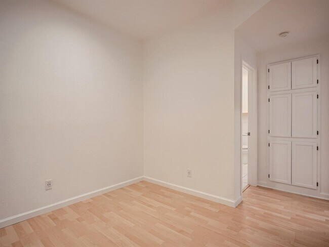 Building Photo - 2450 Wickersham Ln