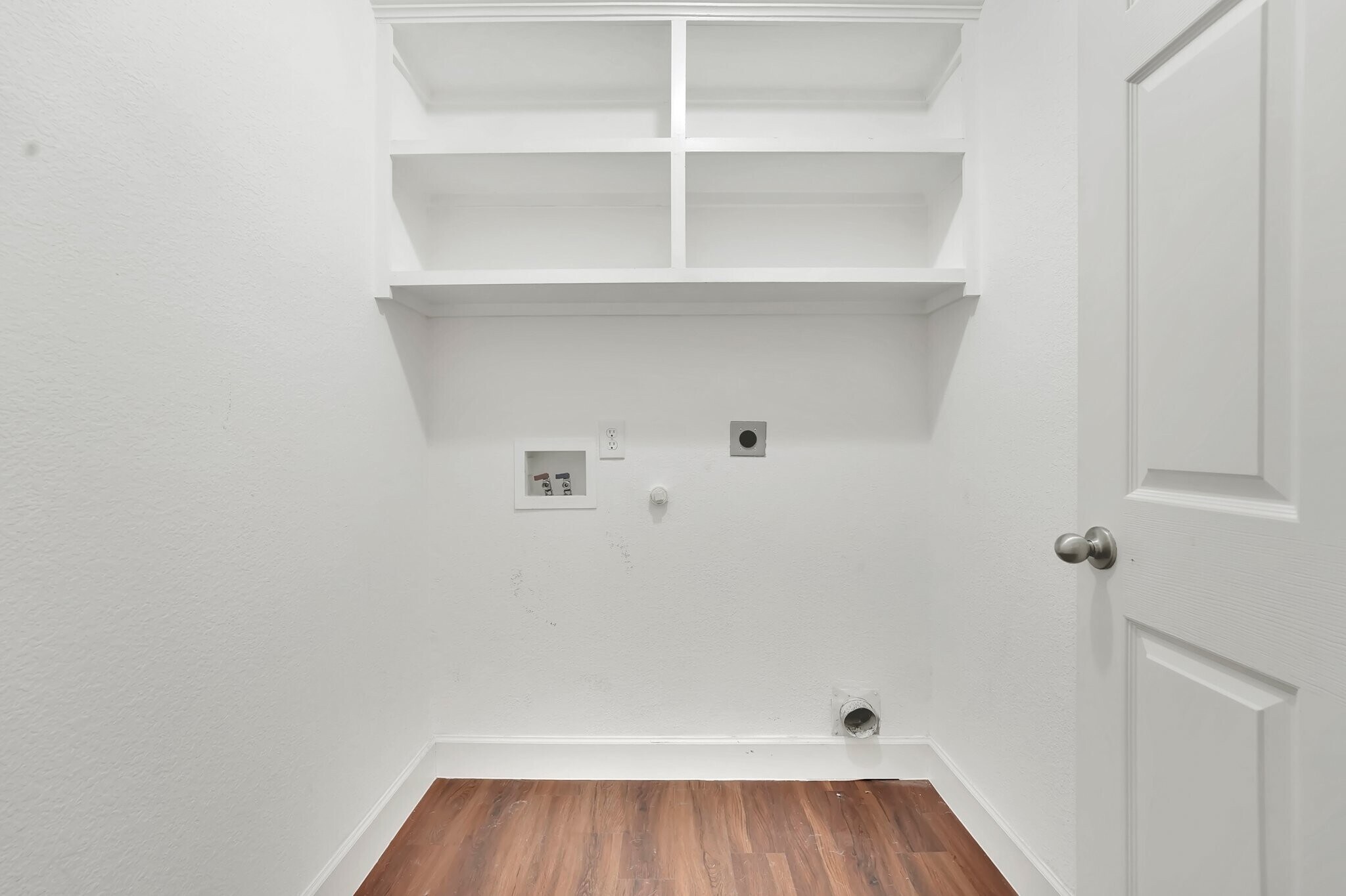 Building Photo - 12618 Red Hawk Dr