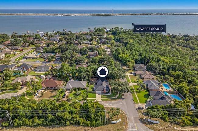 Building Photo - Beautifully Updated Home in Navarre!