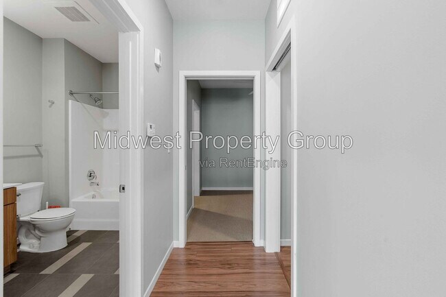 Building Photo - 4100 Lindell Blvd