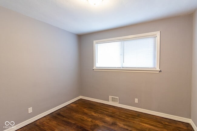 Building Photo - 1924 Lowell Ave