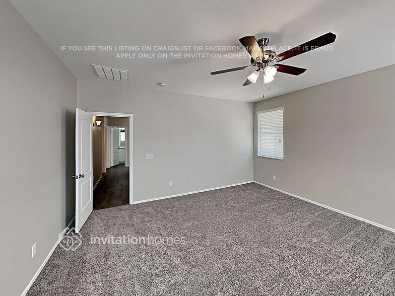 Building Photo - 6914 S 37th Glen