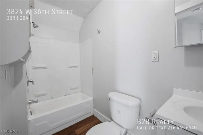 Building Photo - 3824 W 36th St