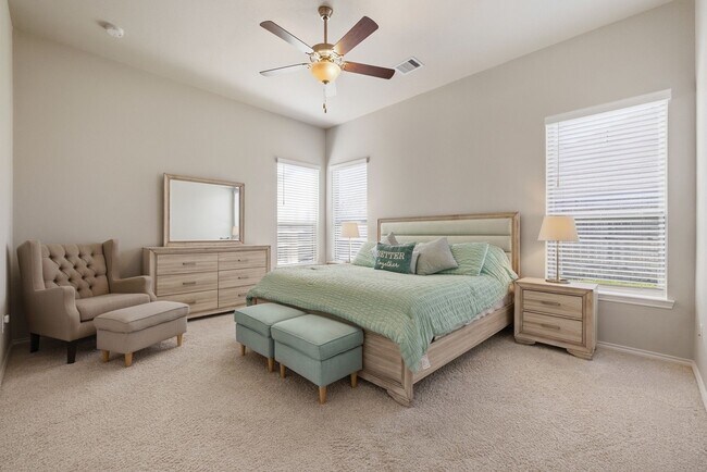 Building Photo - 32080 August Woods Wy