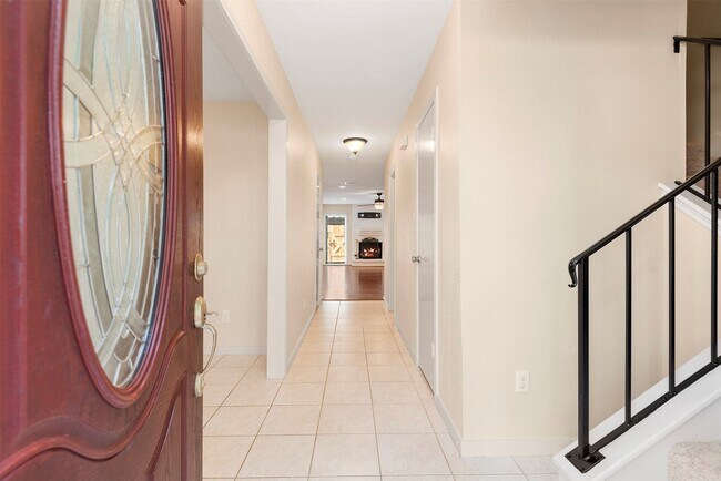 Building Photo - 14215 Lost Meadow Ln