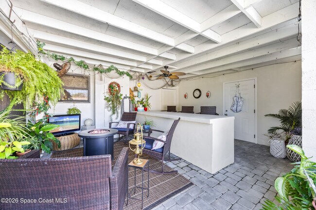 Building Photo - 229 NE 1st St