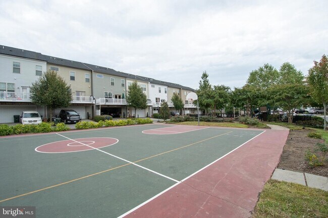 Building Photo - 22199 Falling Terrace