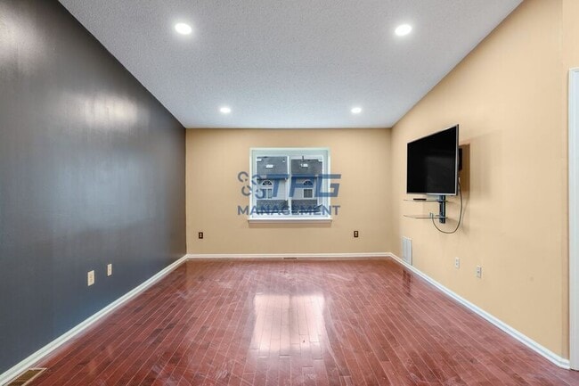 Building Photo - 26 Catherine Ct