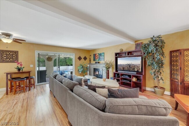 Building Photo - 3225 Mountain Spring Rd