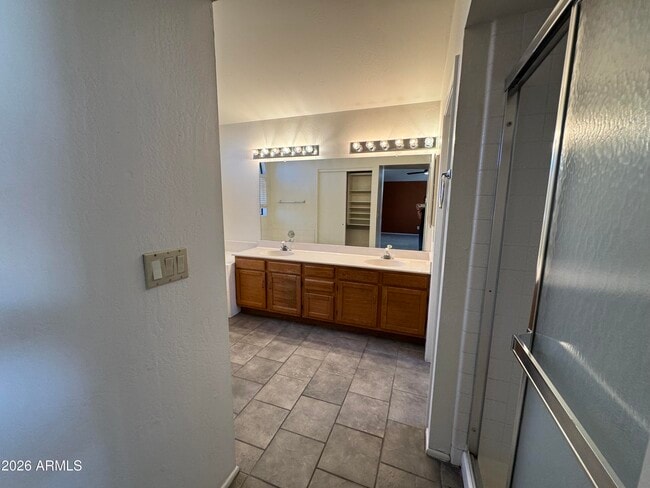 Building Photo - 24 W Melody Ave