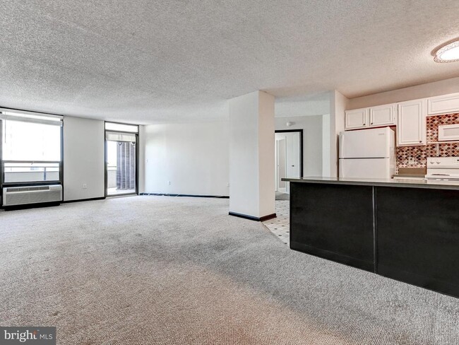 Building Photo - 205 E Joppa Rd