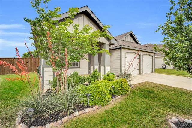 Building Photo - 613 Mayfield Dr