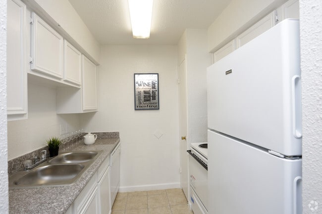 Interior Photo - Miami Gardens Apartments