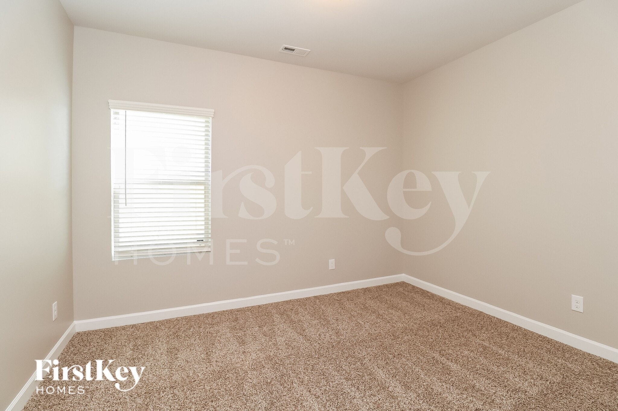 Building Photo - 4003 Armstrong Farm Dr