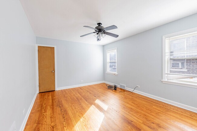 Building Photo - 7920 S Winchester Ave