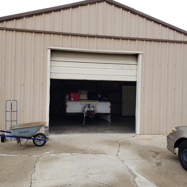 Building Photo - 2969 NC-33