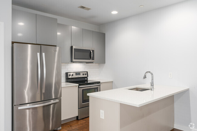 2BR, 1BA - Northern Liberties Apartments