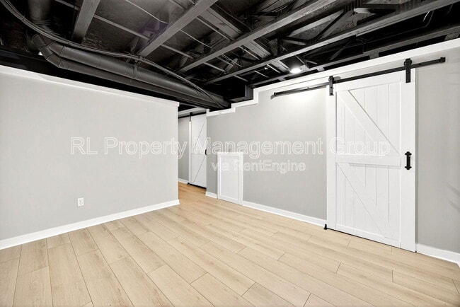 Building Photo - 994 Frieda Ct
