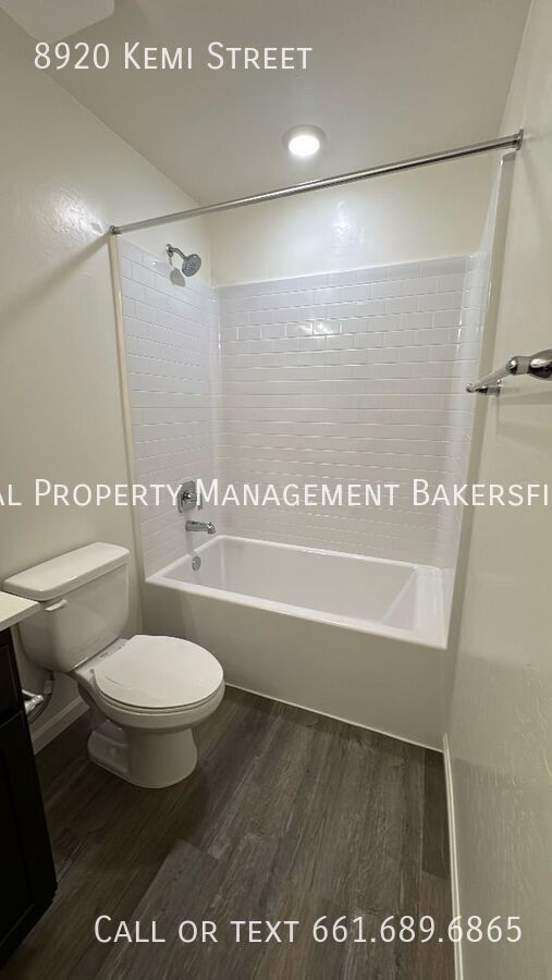 Building Photo - 8920 Kemi St