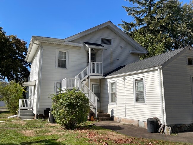 Building Photo - 333 Quinnipiac Ave