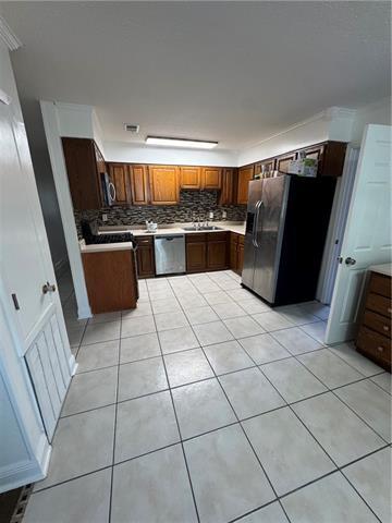 Building Photo - 1240 Gaudet Dr