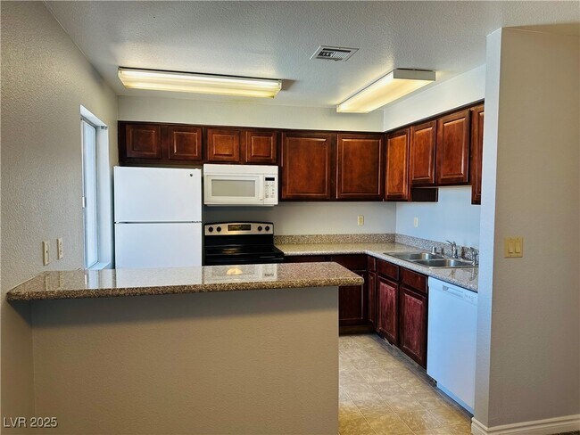 Building Photo - 5080 Indian River Dr