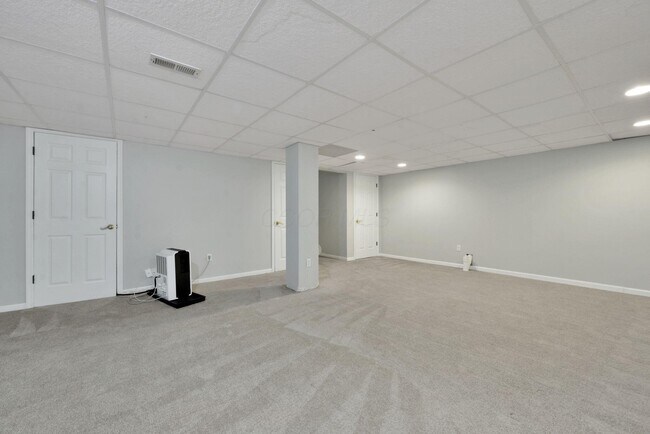 Building Photo - 1080 Mastell Dr