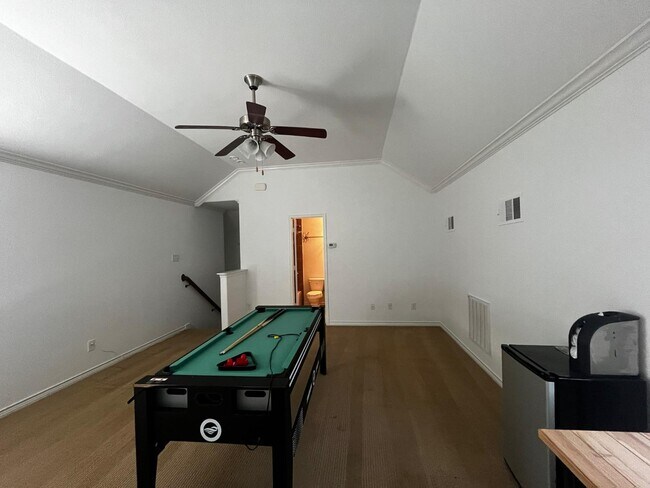 Building Photo - 1508 Pillar Bluff Way