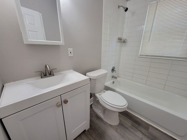 Building Photo - We Bringing Affordable Back - Intown Living - Voucher Approved!