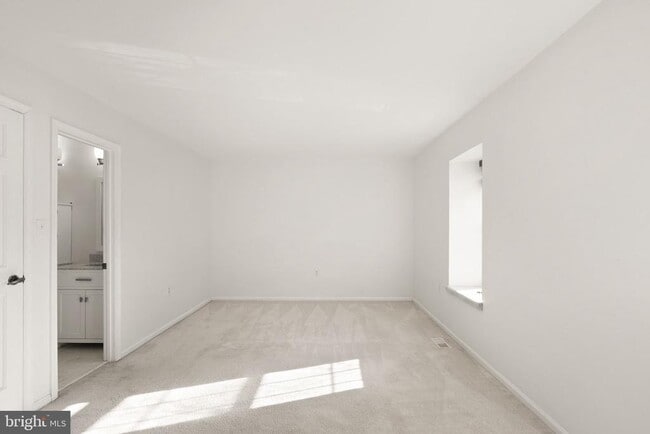 Building Photo - 7829 Mt Woodley Pl