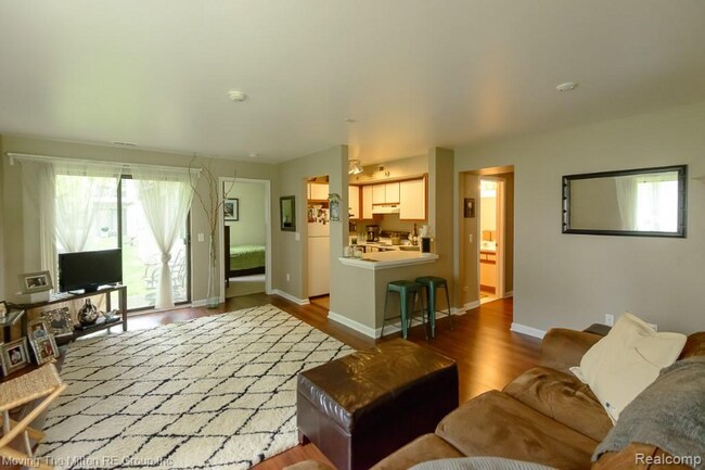 Building Photo - 42551 Lilley Pointe Dr
