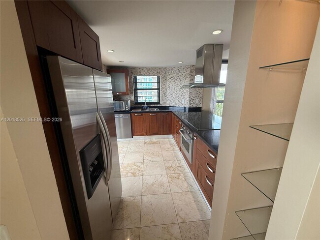 Building Photo - 2333 Brickell Ave