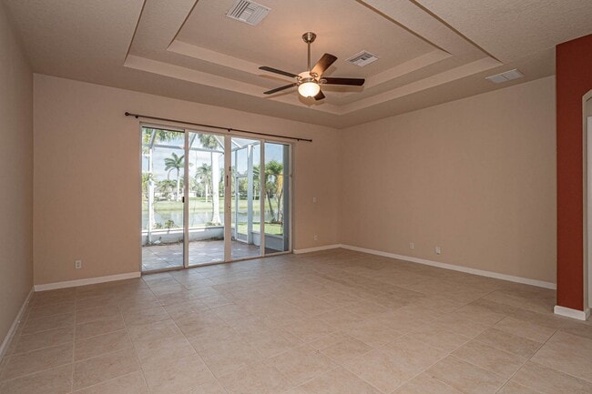 Building Photo - 603 Calamondin Way SW